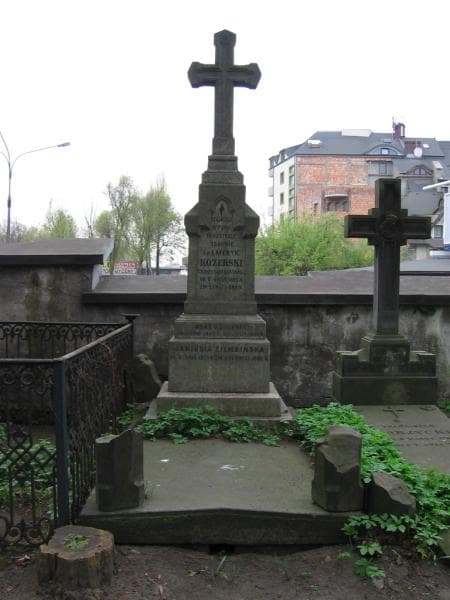 Zdjęcie grobu: Emeryk Kozierski