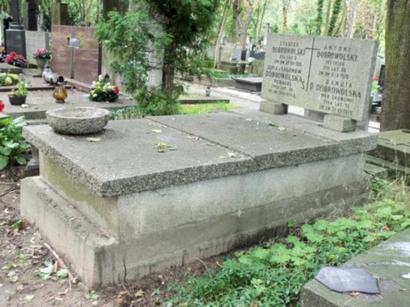 Zdjęcie grobu Danuta Dobrowolska (1)