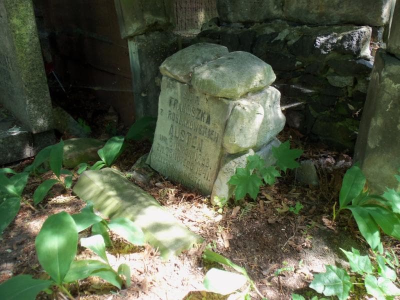 Zdjęcie grobu Franciszka Austen (2)