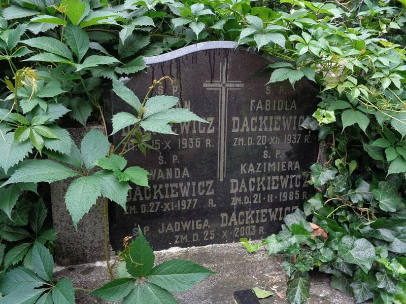 Zdjęcie grobu Wanda Dackiewicz (2)