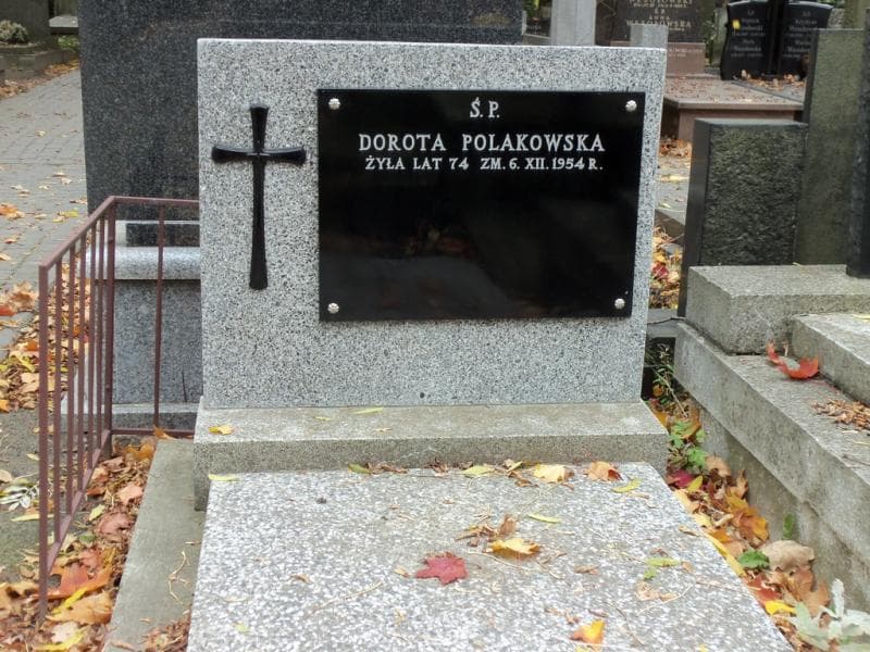 Zdjęcie grobu Dorota Polakowska (2)