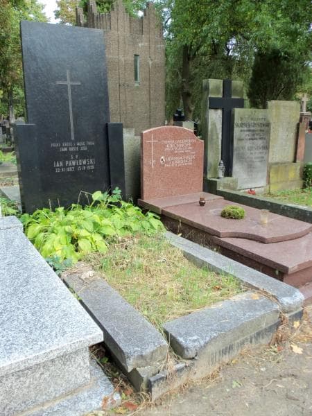 Zdjęcie grobu Jan Pawłowski (1)