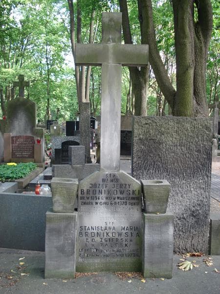 Zdjęcie grobu Tadeusz Bronikowski (2)