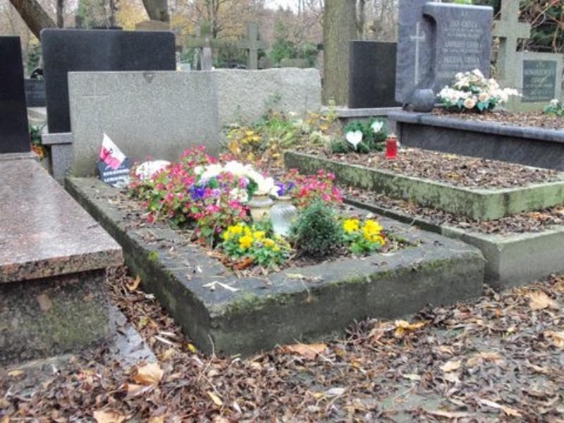 Zdjęcie grobu Jerzy Sławiński (1)