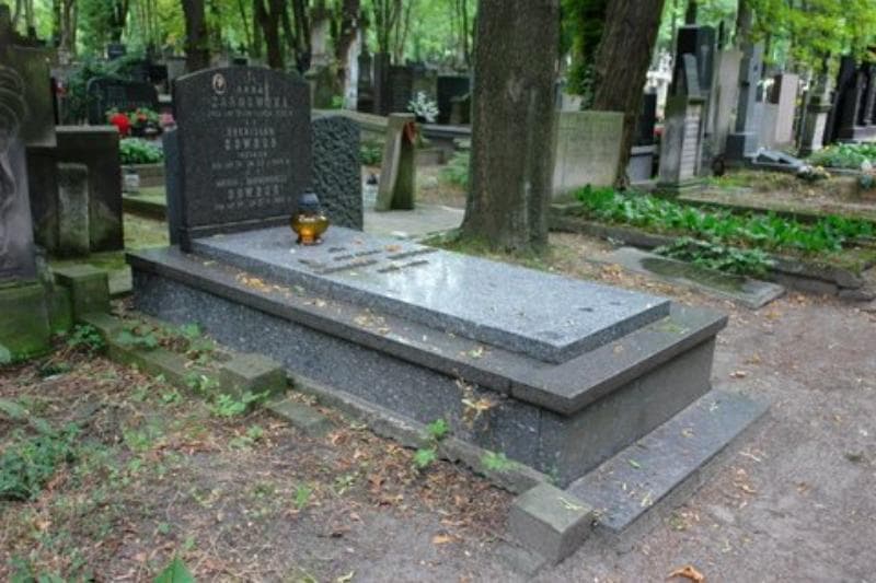 Zdjęcie grobu Bronisław Dowbor (1)