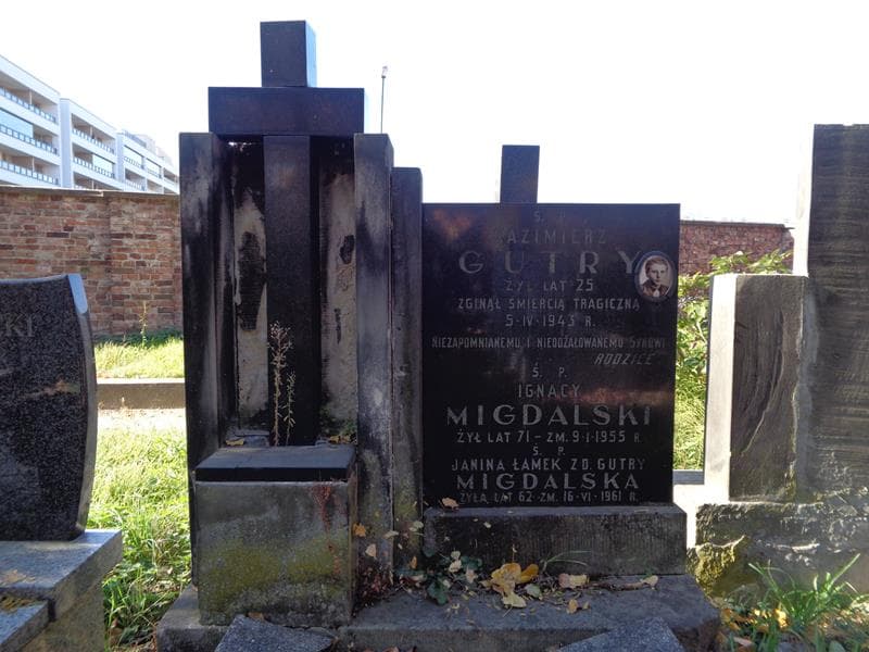Zdjęcie grobu Kazimierz Gutry (2)