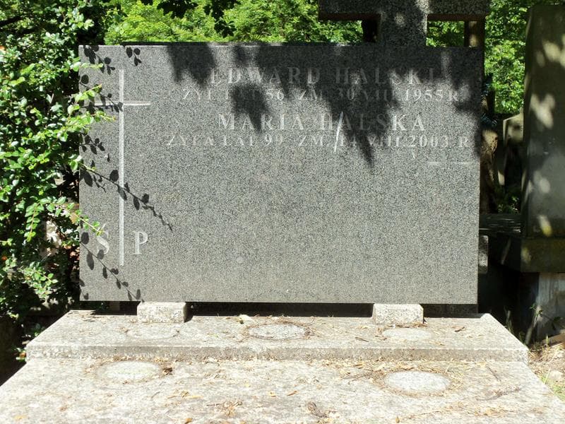 Zdjęcie grobu Maria Halska (2)
