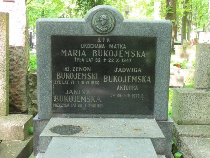 Zdjęcie grobu Maria Bukojemska (2)