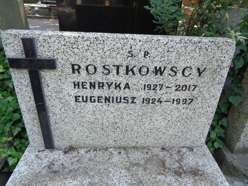 Zdjęcie grobu Henryka Rostkowska (2)