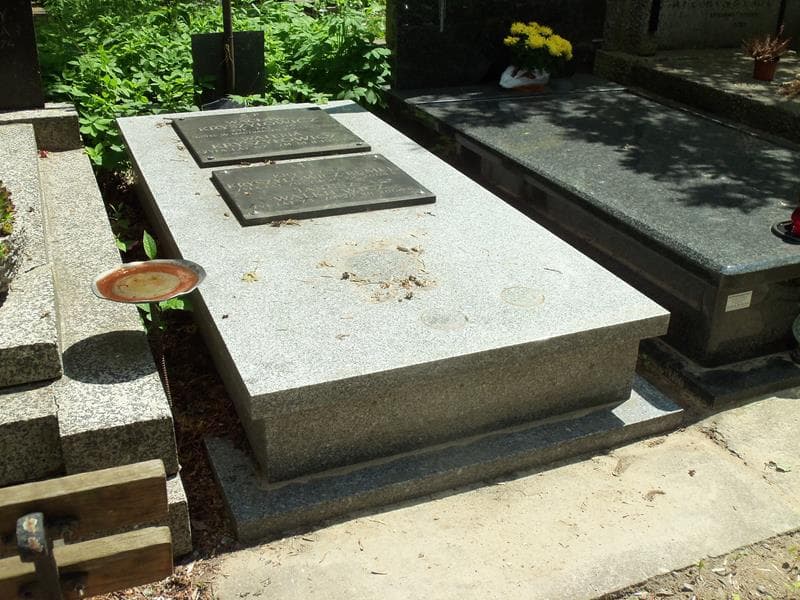 Zdjęcie grobu Janusz Walkiewicz (1)