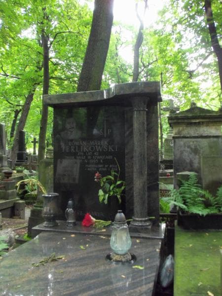 Zdjęcie grobu Roman Marek Terlikowski (2)