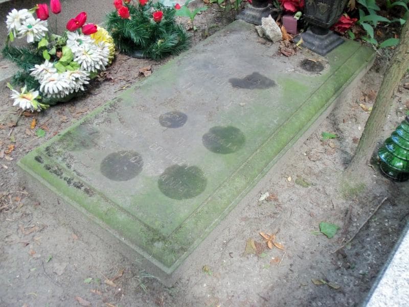 Zdjęcie grobu Maryja Dunin (2)