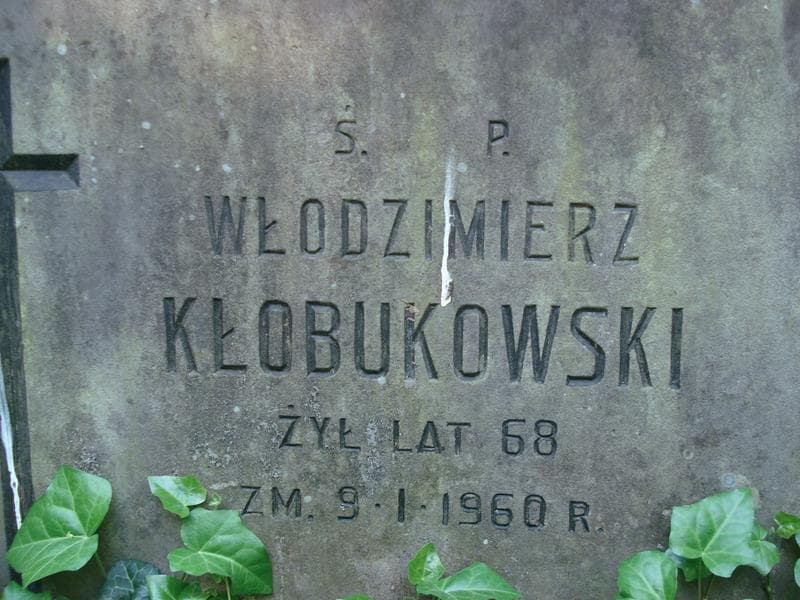 Zdjęcie grobu Włodzimierz Kłobukowski (1)