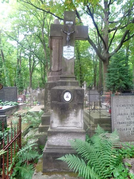 Zdjęcie grobu Juljan Jankie (2)