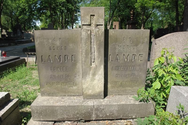Zdjęcie grobu Oskar Lampe (2)