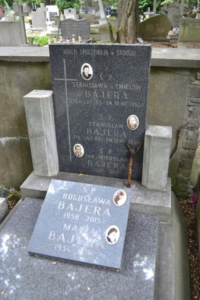 Zdjęcie grobu Bogusława Bajera (2)