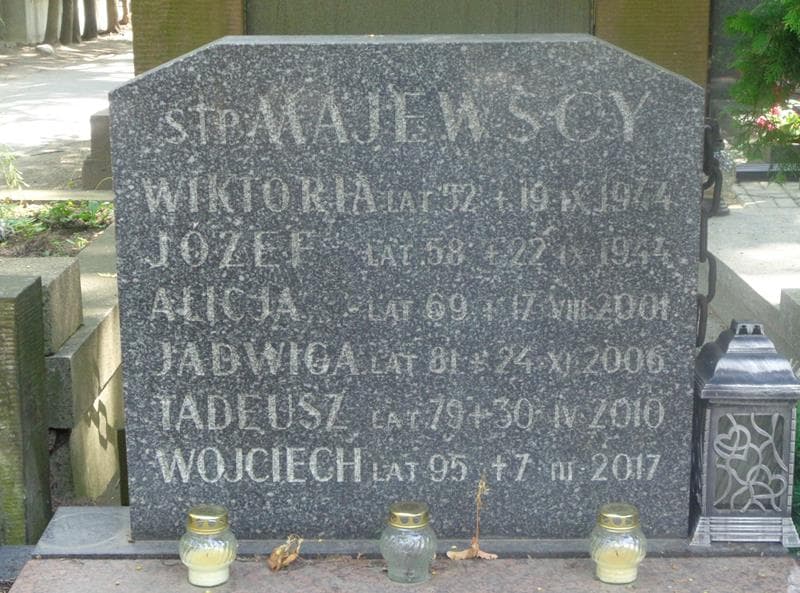 Zdjęcie grobu Alicja Majewska (2)
