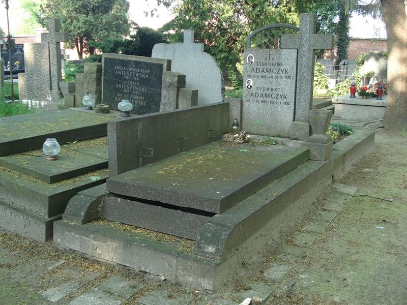Zdjęcie grobu: Zygmunt Adamczyk