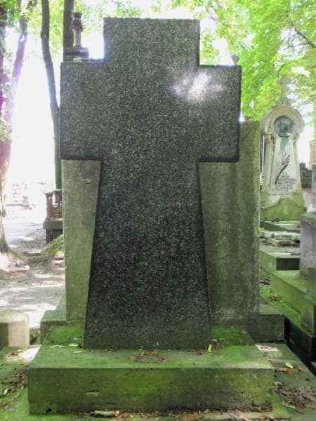 Zdjęcie grobu Tomaszewscy (2)