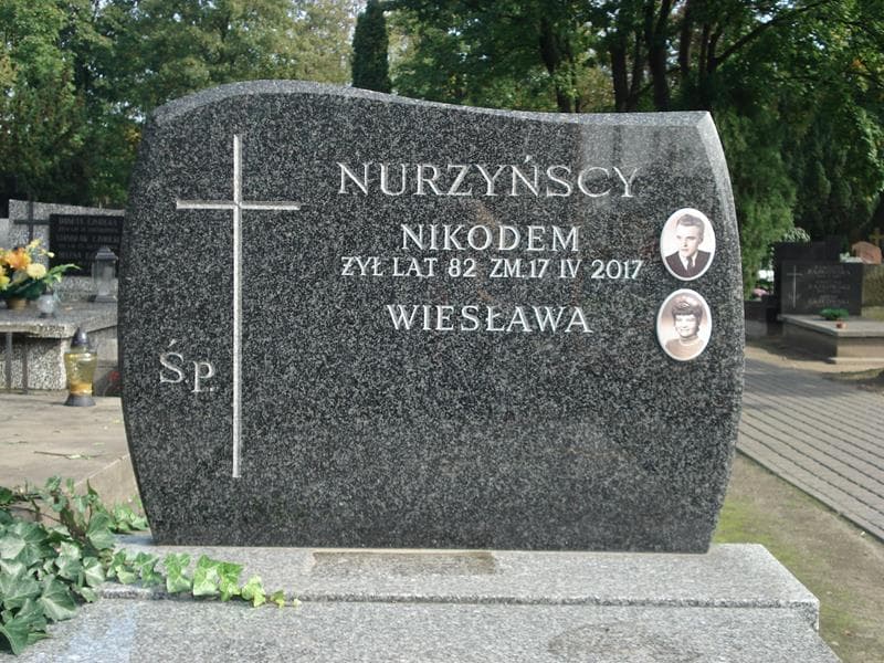 Zdjęcie grobu Nikodem Nurzyński (2)