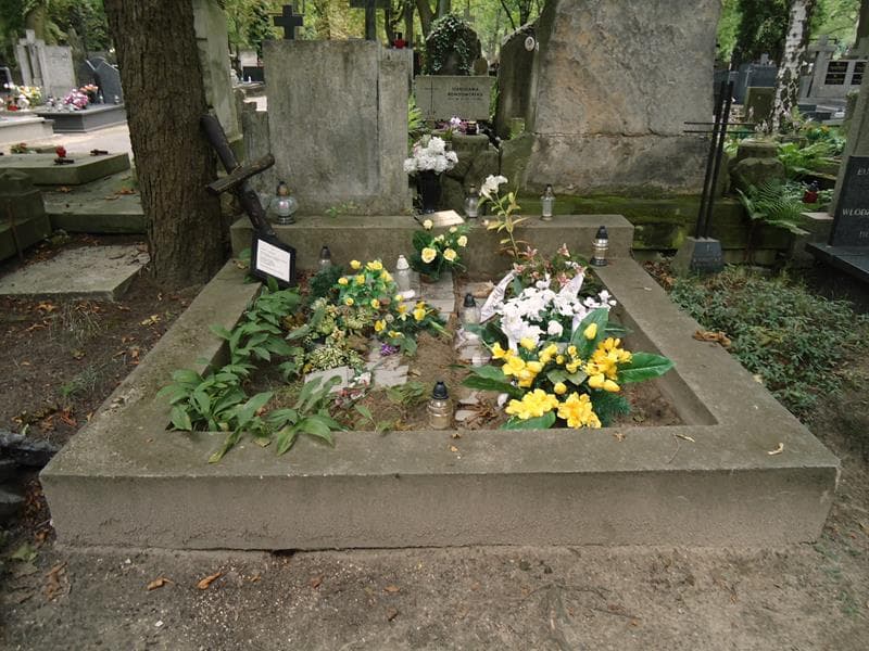 Zdjęcie grobu Feliks Cywiński (1)