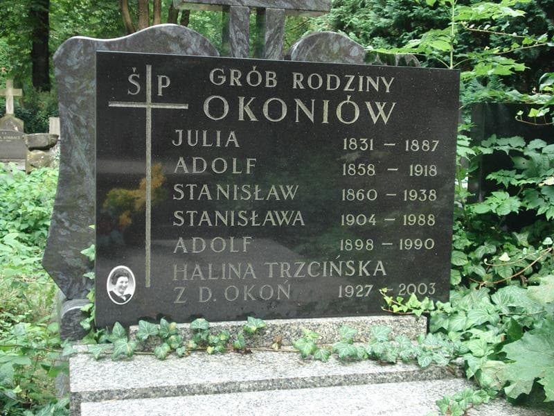 Zdjęcie grobu Julia Okoń (1)