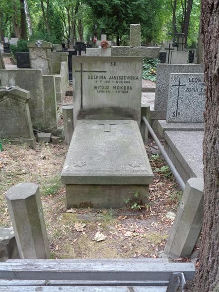 Zdjęcie grobu Władysław Bazarski (1)