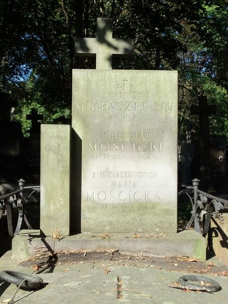 Zdjęcie grobu Dionizy Mikłaszewski (2)