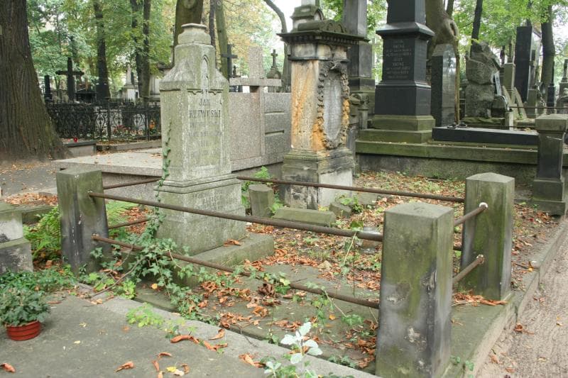 Zdjęcie grobu Jan Rzewuski (2)
