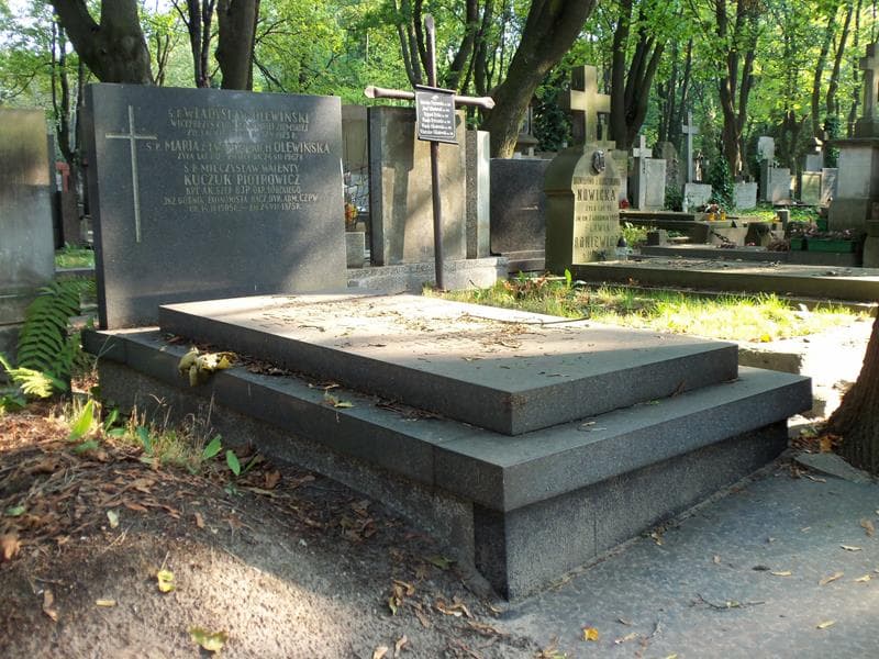 Zdjęcie grobu Mieczysław Walenty Kuczuk Piotrowicz (1)
