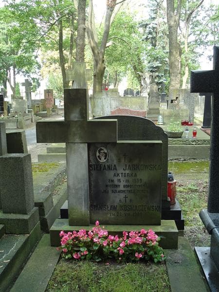 Zdjęcie grobu Stefania Jarkowska (2)
