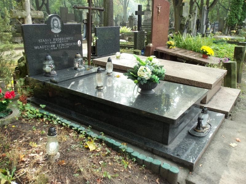 Zdjęcie grobu Władysław Leśnowolski (1)