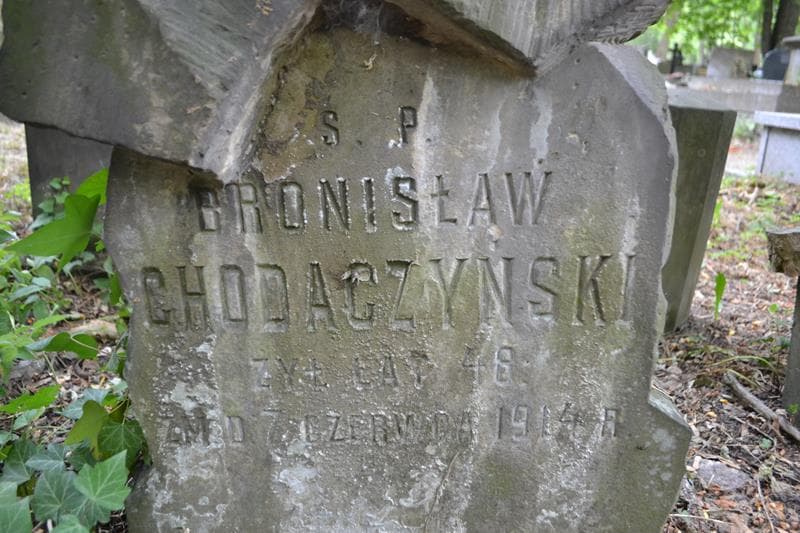 Zdjęcie grobu Bronisław Chodaczyński (2)