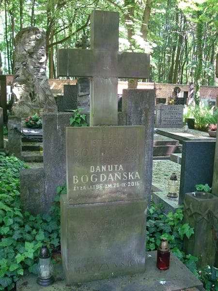 Zdjęcie grobu Danuta Bogdańska (1)