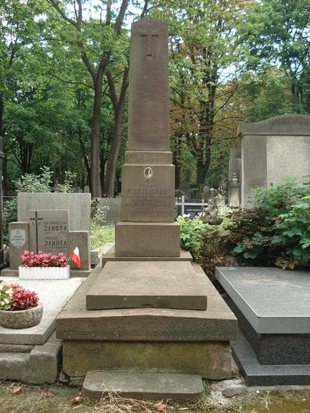 Zdjęcie grobu: Wacław Mierzejewski