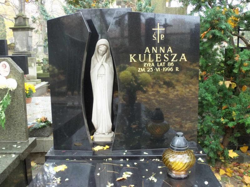 Zdjęcie grobu Anna Kulesza (2)