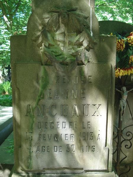 Zdjęcie grobu Jeanne Anceaux (2)