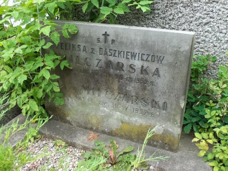 Zdjęcie grobu Feliksa Milczarska (2)
