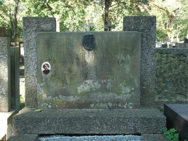 Zdjęcie grobu Maria Piekarska (2)