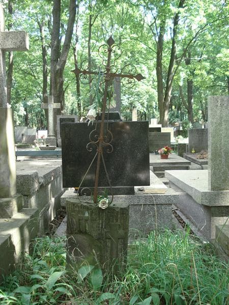 Zdjęcie grobu Anonim (1)