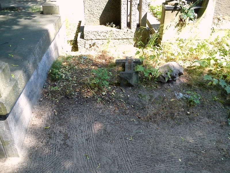 Zdjęcie grobu Pole Grobowe (1)