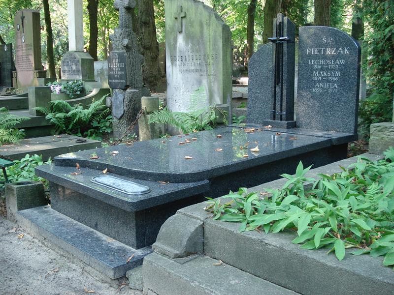 Zdjęcie grobu Aniela Pietrzak (1)