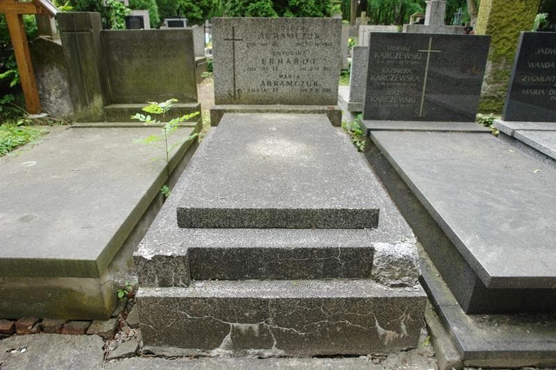 Zdjęcie grobu Józefa Abramczuk (1)