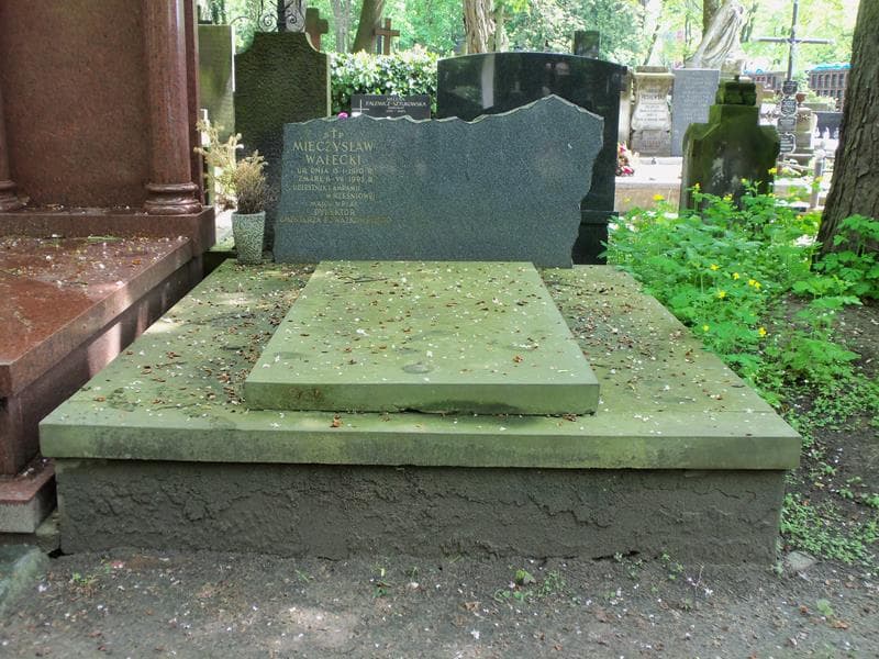 Zdjęcie grobu: Mieczysław Walecki