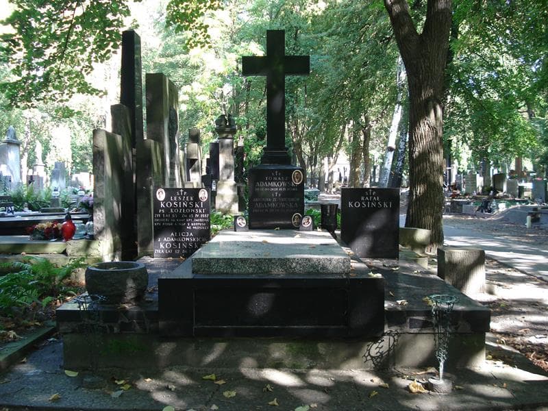 Zdjęcie grobu: Tomasz Adamkowski