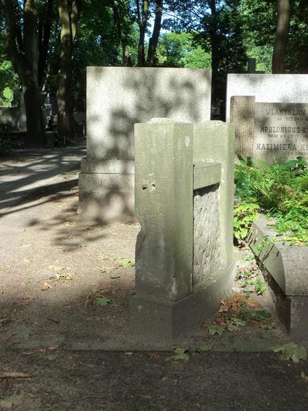 Zdjęcie grobu Anonim (1)