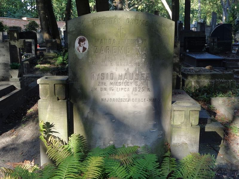 Zdjęcie grobu Rysio Hauser (2)