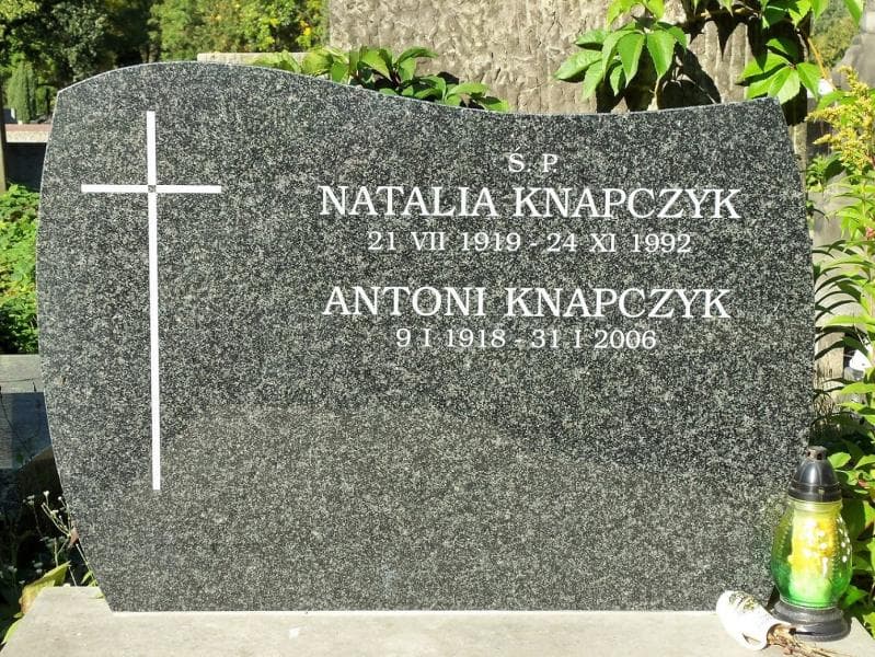 Zdjęcie grobu Natalia Knapczyk (2)