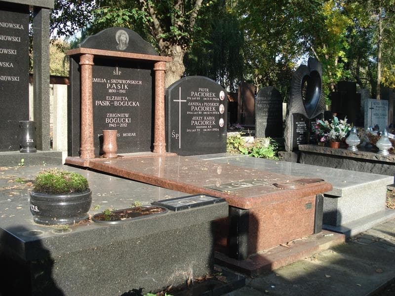 Zdjęcie grobu Zbigniew Bogucki (1)