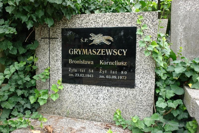 Zdjęcie grobu Korneliusz Grymaszewski (2)